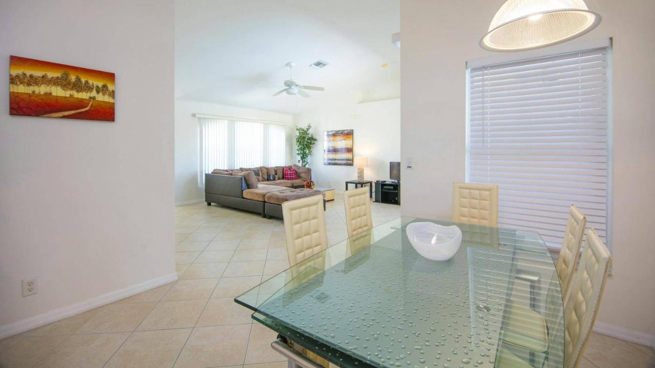 !New! Villa Waterview เคปคอรัล ภายนอก รูปภาพ
